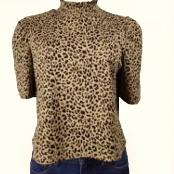ZARA Mock Neck short Sleeve knit  Leopard print top Sz Large - Picture 1 of 10